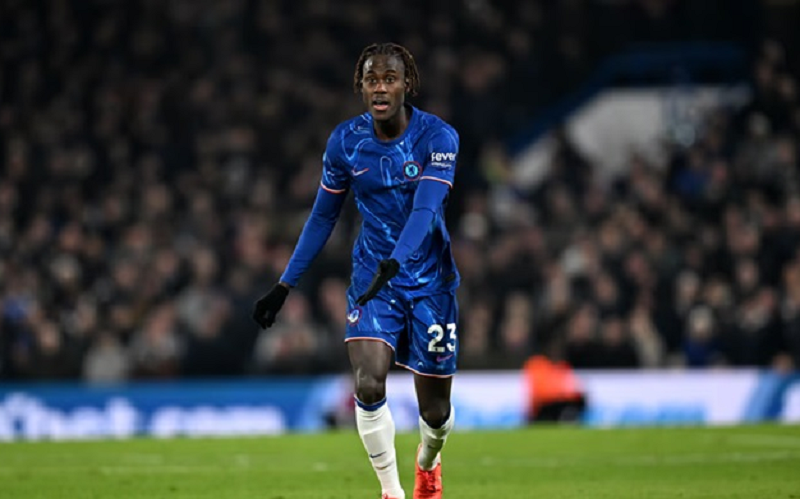 trevoh-chalobah-hy-vong-moi-giua-khung-hoang-hang-thu-cua-chelsea