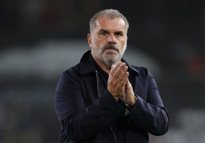 cu-nga-dau-cua-postecoglou-tai-league-cup