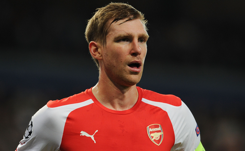 arsenal-xac-nhan-chia-tay-per-mertesacker-sau-gan-mot-thap-ky-gan-bo