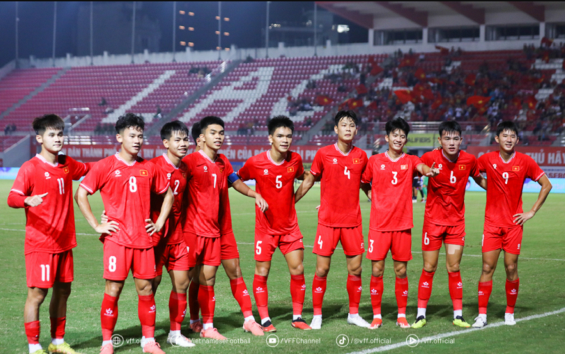 song-hoang-lo-dien-hang-cong-tuyen-viet-nam